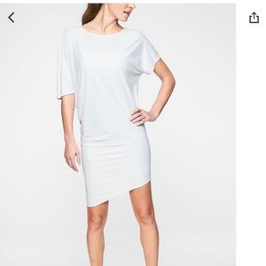 Athleta sunlover  Hilo dress